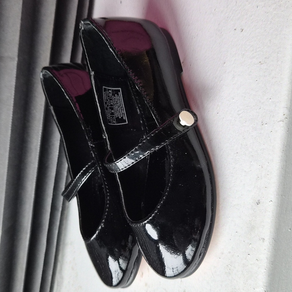 Brand NEW Ralph Lauren Black Patent Kids Dress Shoes